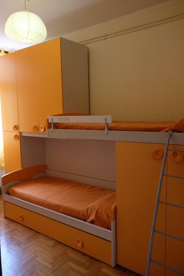 Borgo A *
